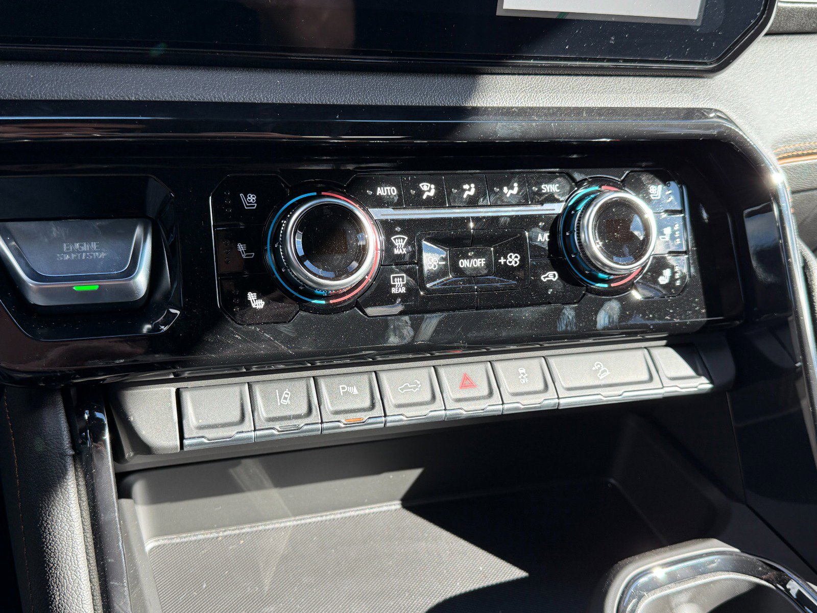 New 2026 GMC Sierra 3500 AT4 image 38