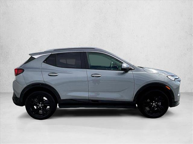 Used 2024 Buick Encore GX Sport Touring w/ Advanced Technology Package FWD image 5