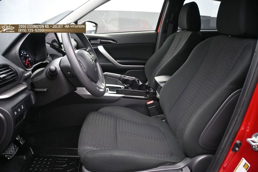 Used 2024 Mitsubishi Eclipse Cross ES AWD/4WD image 10