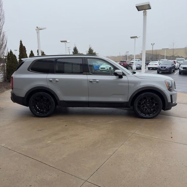 Used 2021 Kia Telluride SX w/ SX Prestige Package image 6