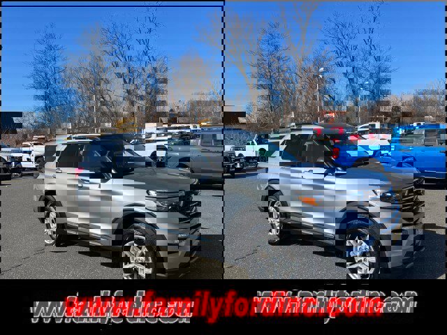 Certified 2021 Ford Explorer XLT w/ Equipment Group 202A