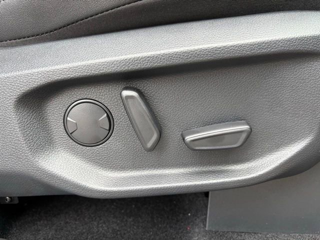 New 2025 Ford Ranger Lariat w/ FX4 Off-Road Package image 26