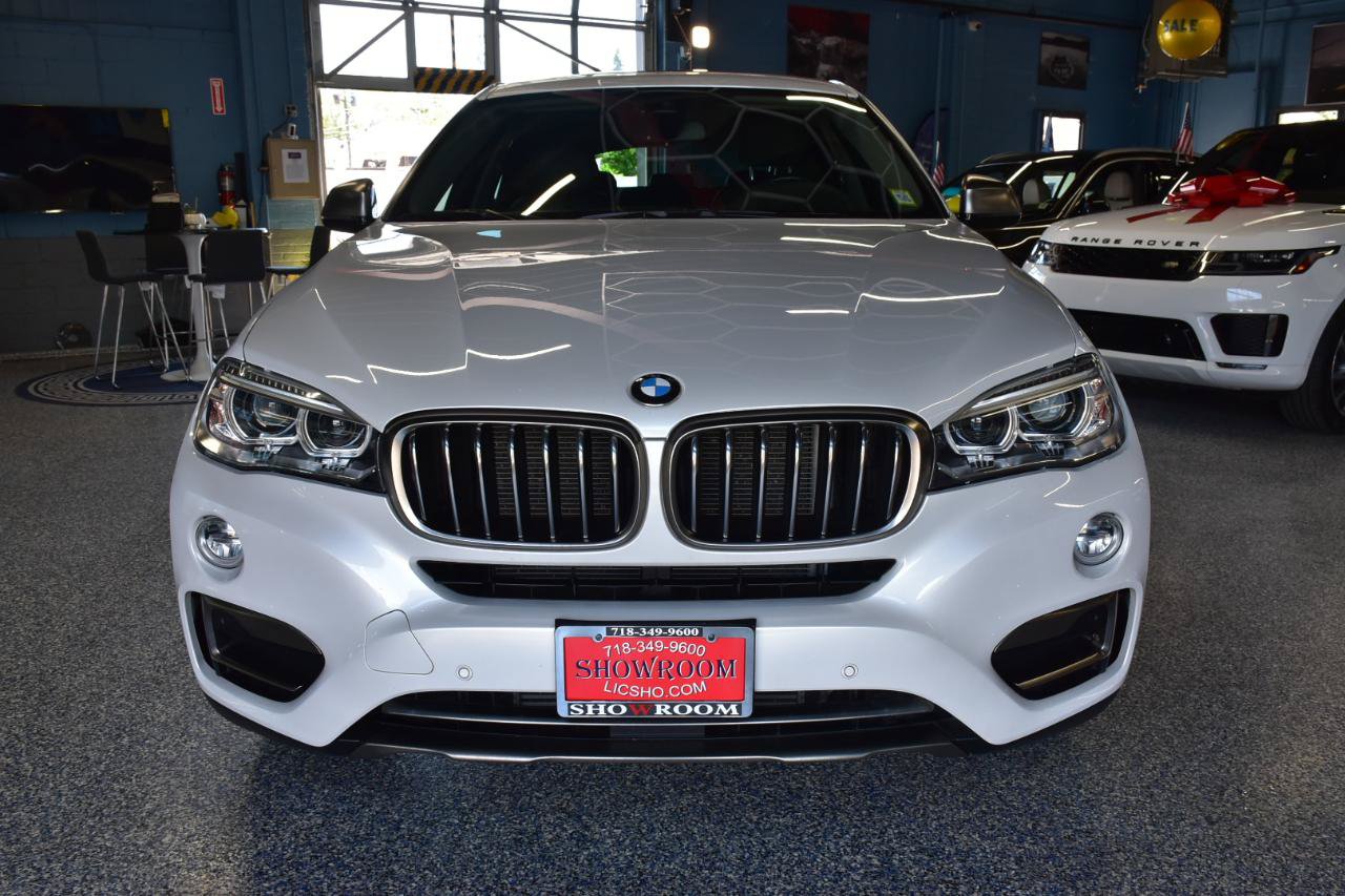 Used 2019 BMW X6 xDrive35i w/ Premium Package Essential AWD/4WD image 11