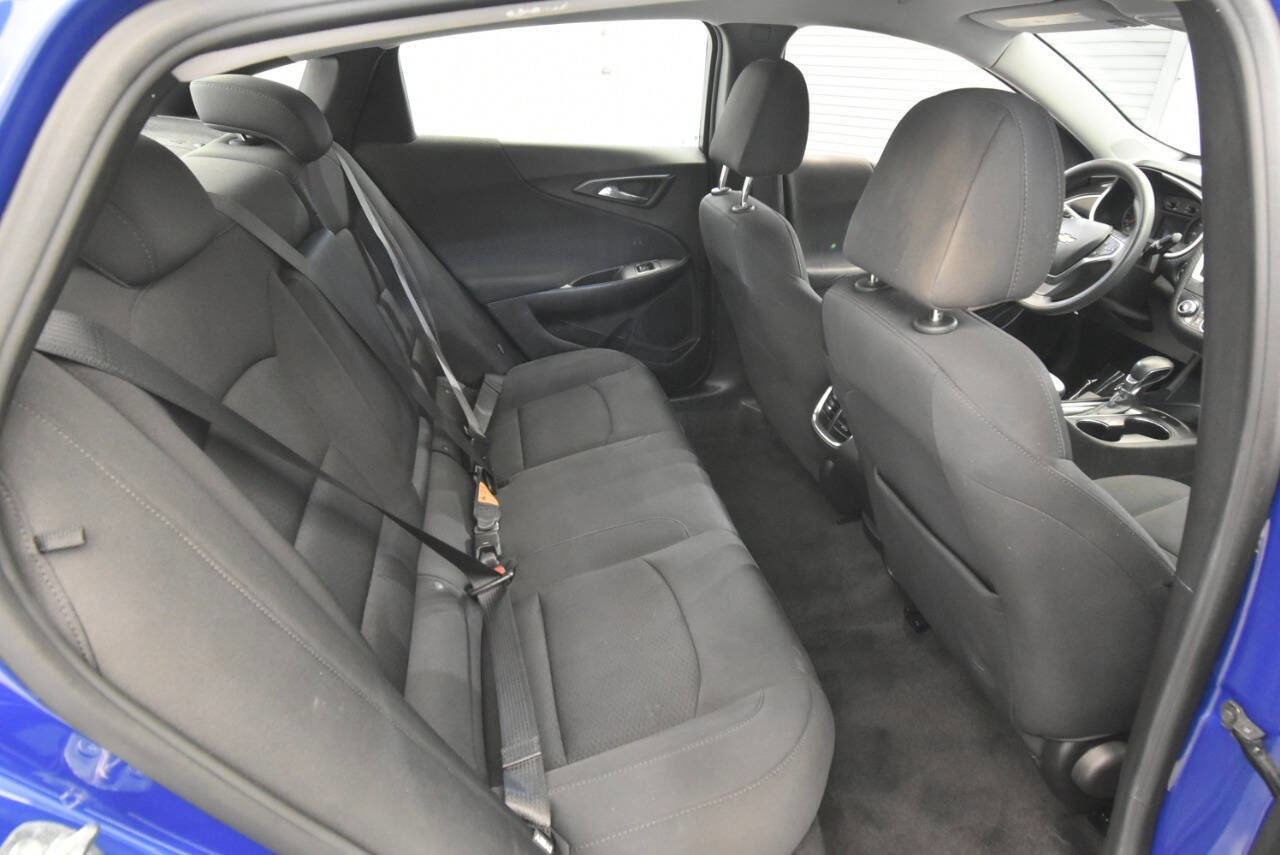 Used 2023 Chevrolet Malibu LT FWD image 21