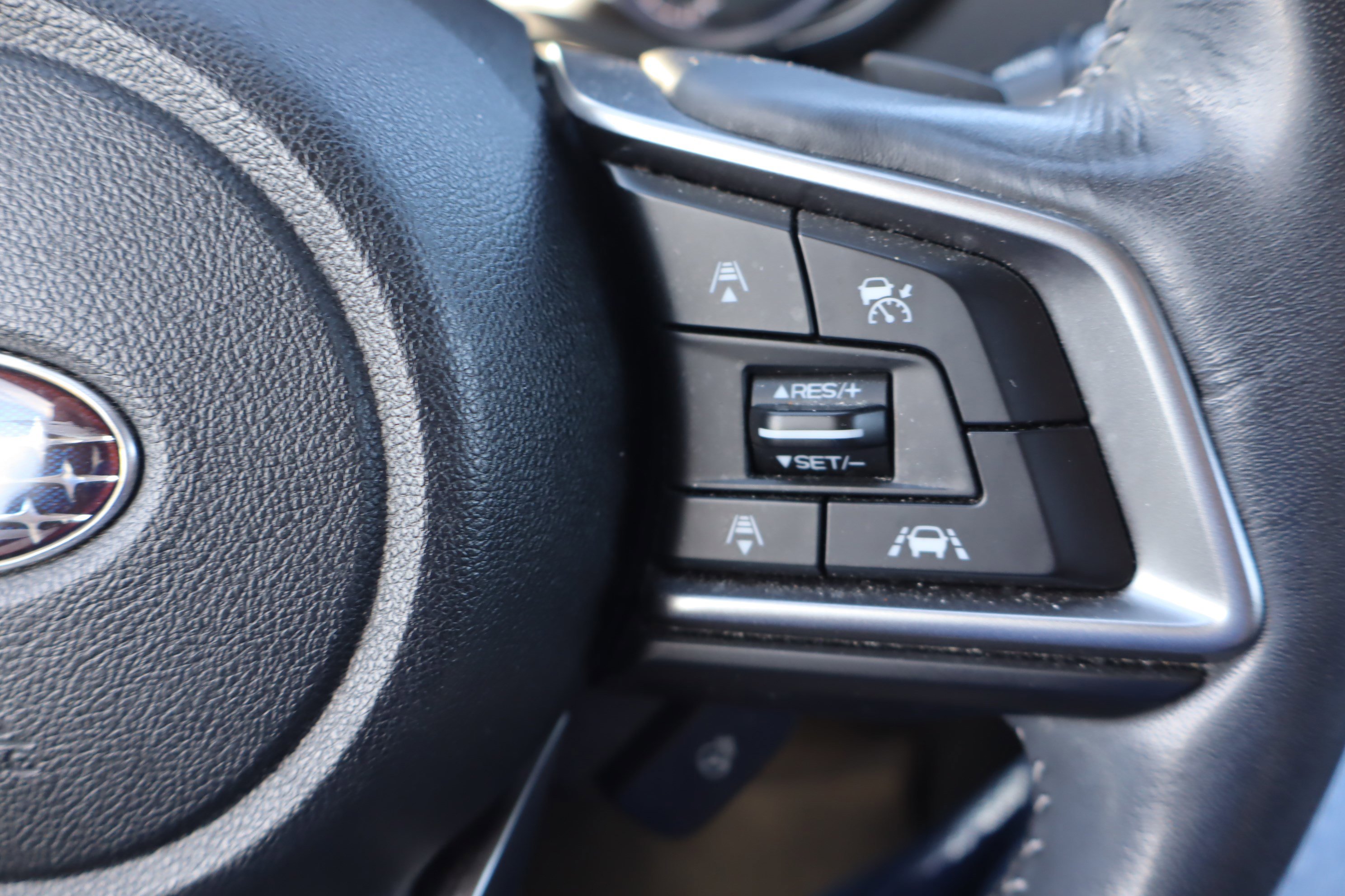 Used 2019 Subaru Ascent Touring w/ Popular Package #2A image 21