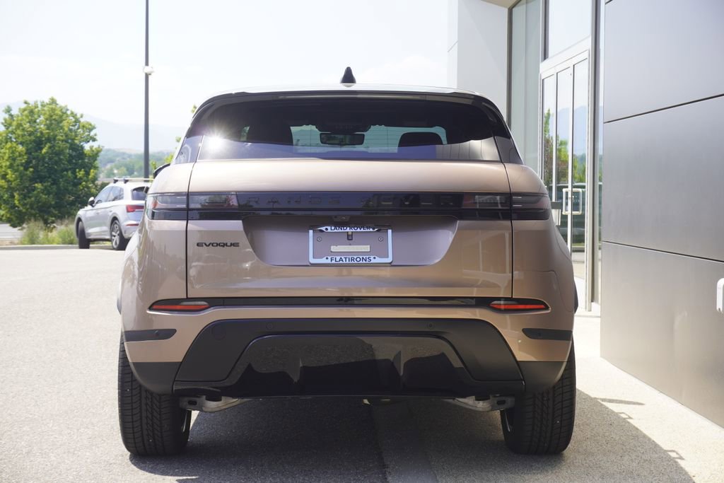 New 2026 Land Rover Range Rover Evoque S image 6