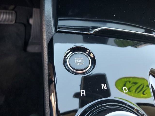 Used 2023 Kia Sportage EX image 31