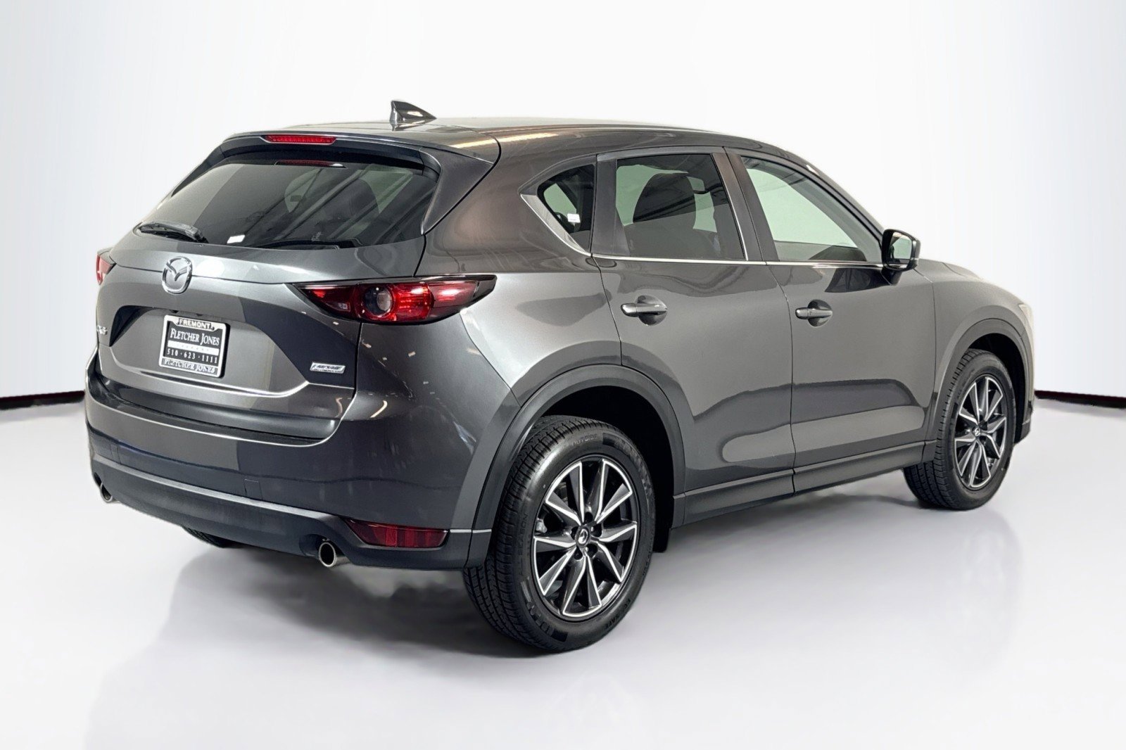 Used 2018 MAZDA CX-5 Touring w/ Preferred Equipment Package image 5