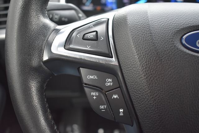 Used 2021 Ford Edge SEL w/ Cargo Accessory Package image 19