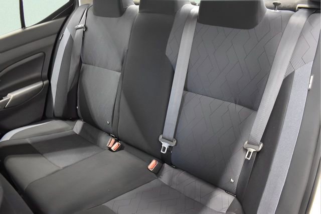 Used 2025 Nissan Versa SV FWD image 7