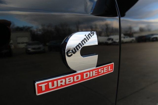 Used 2024 RAM 2500 Laramie w/ Safety Group image 9