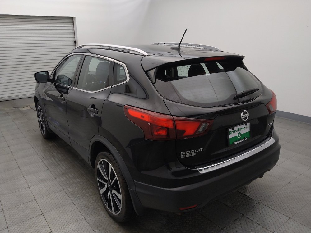 Used 2017 Nissan Rogue Sport SL AWD/4WD image 5