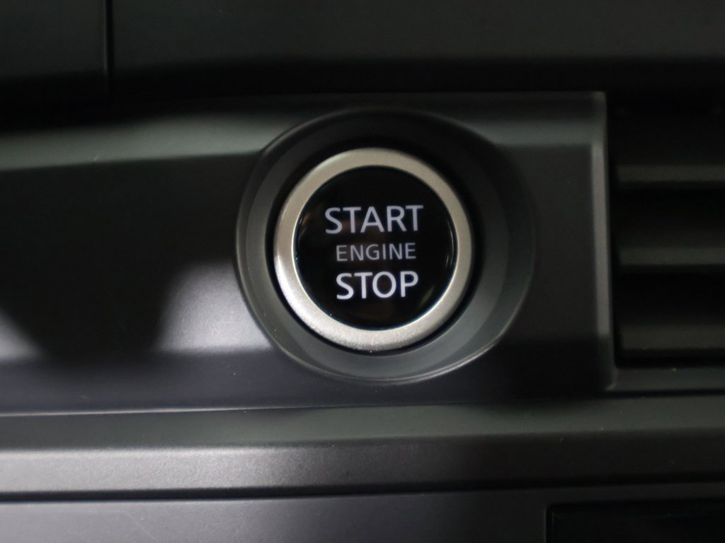 Used 2024 Nissan Pathfinder S image 38