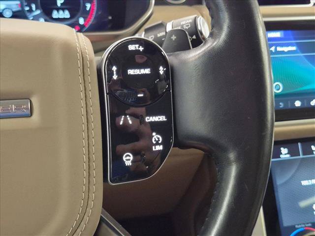 Used 2019 Land Rover Range Rover HSE AWD/4WD image 13
