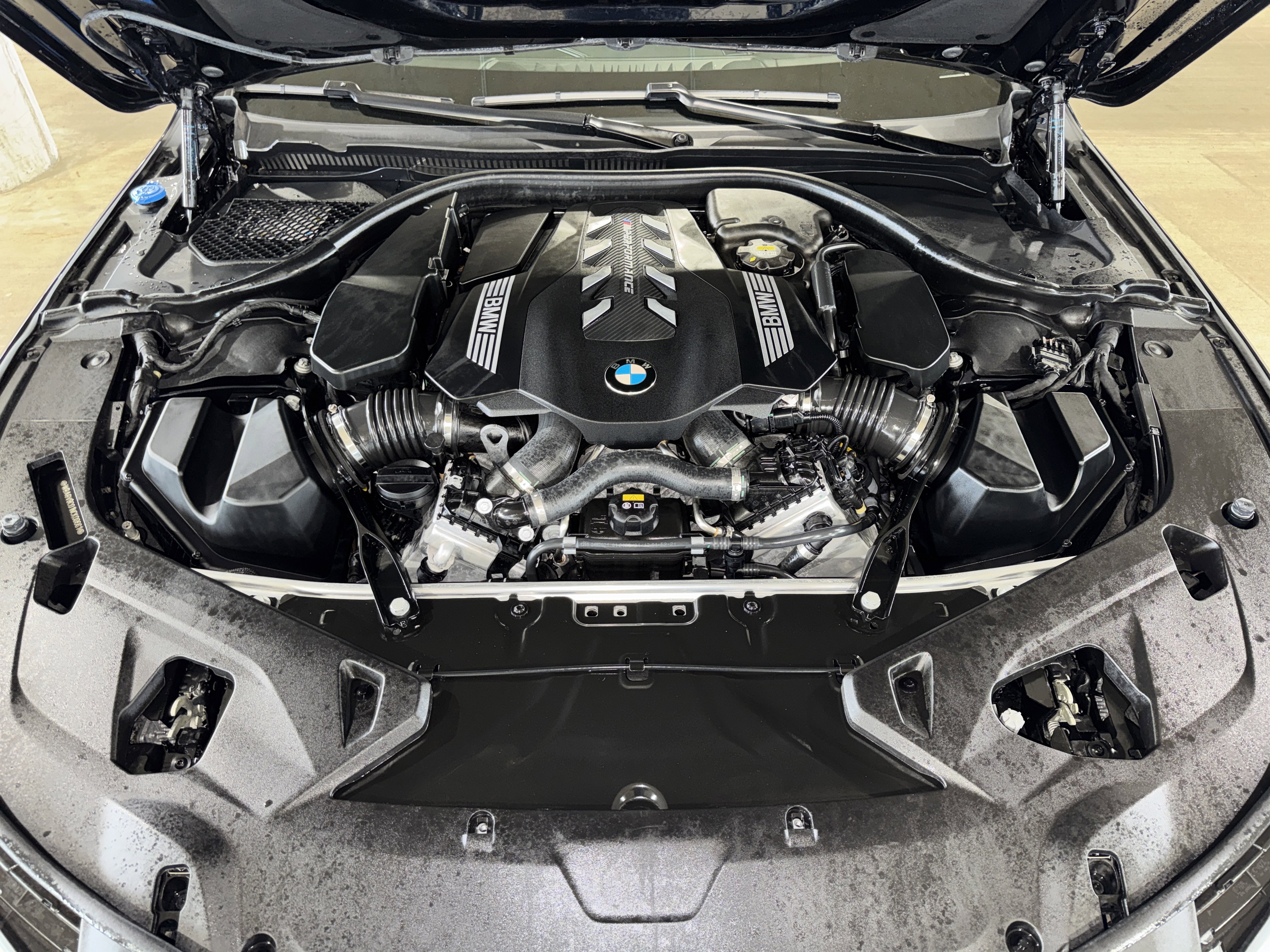 Used 2022 BMW M850i Gran Coupe xDrive image 36