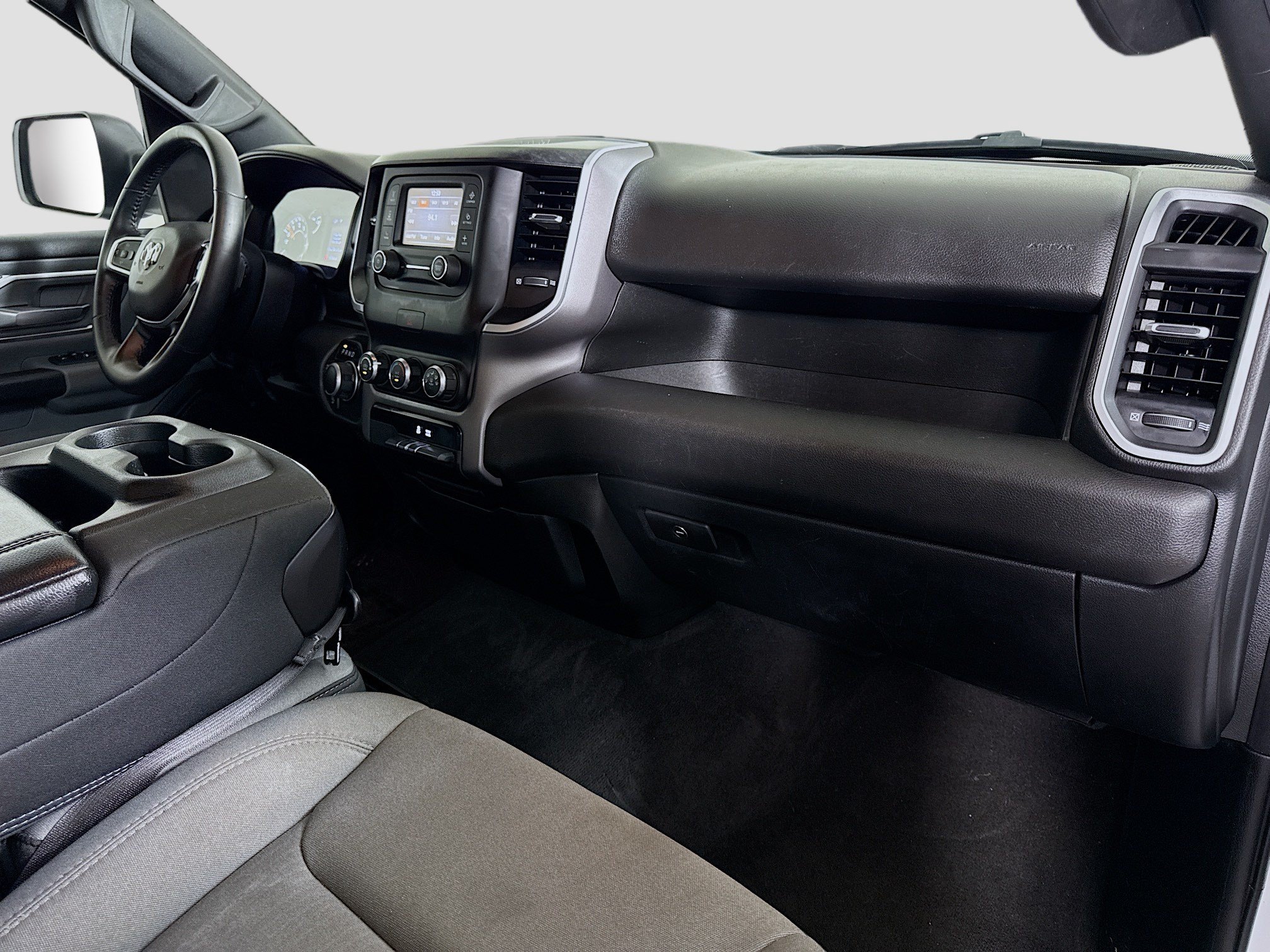 Used 2022 RAM 1500 Big Horn AWD/4WD image 30