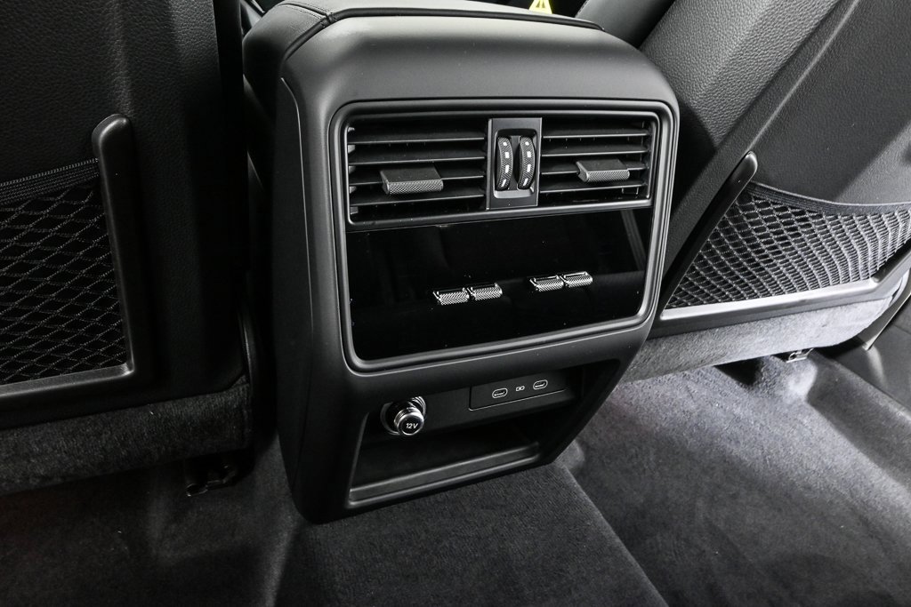 New 2026 Porsche Cayenne GTS image 24