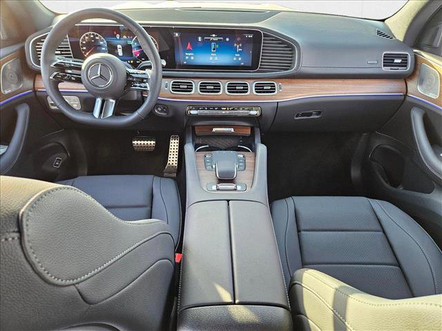New 2025 Mercedes-Benz GLS 450 4MATIC image 15