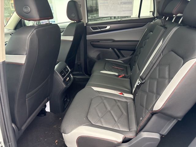 New 2026 Volkswagen Atlas Peak Edition image 45