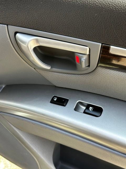 Used 2012 Hyundai Santa Fe GLS AWD/4WD image 19