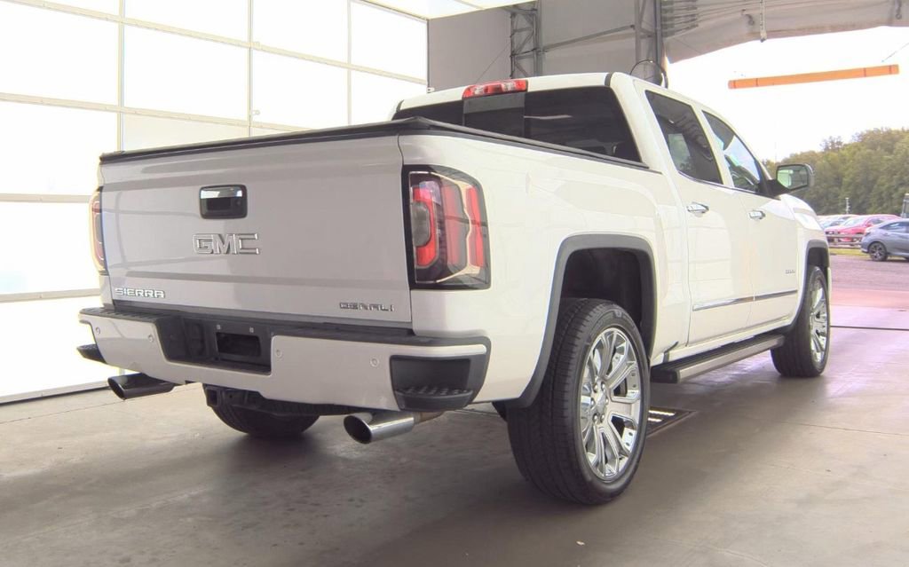 Used 2018 GMC Sierra 1500 Denali w/ Denali Ultimate Package AWD/4WD image 4