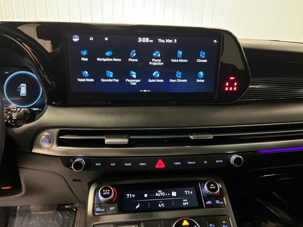 Used 2024 Hyundai Palisade Calligraphy image 22