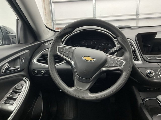Used 2024 Chevrolet Malibu LT image 9