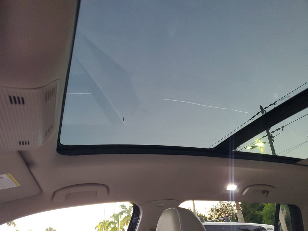 New 2026 Volkswagen Atlas SEL Premium R-Line image 32