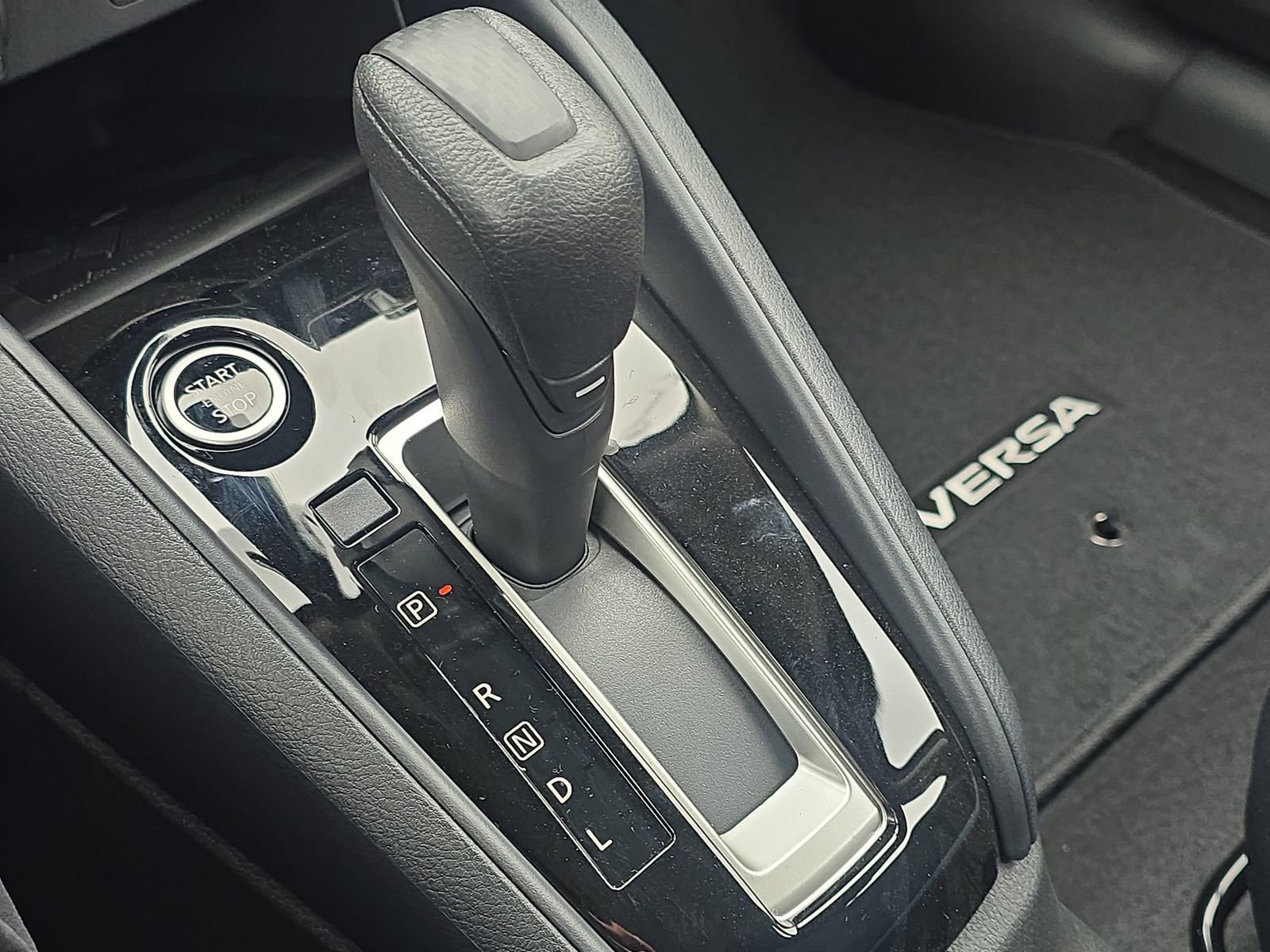 New 2025 Nissan Versa SV w/ Trunk Package image 22