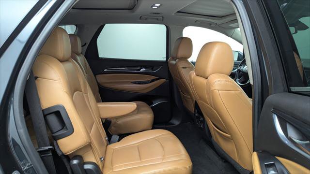 Used 2020 Buick Enclave Essence w/ Sound and Sites Package AWD/4WD image 19
