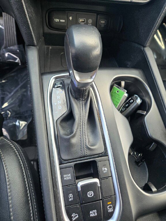 Used 2020 Hyundai Santa Fe Limited image 18