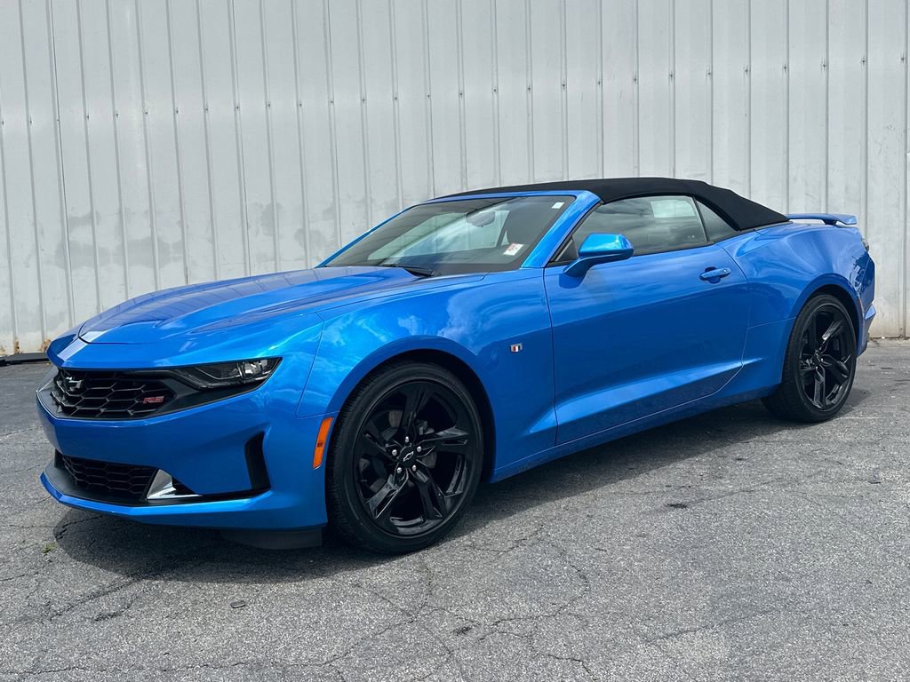 Used 2024 Chevrolet Camaro LT w/ RS Package RWD image 2