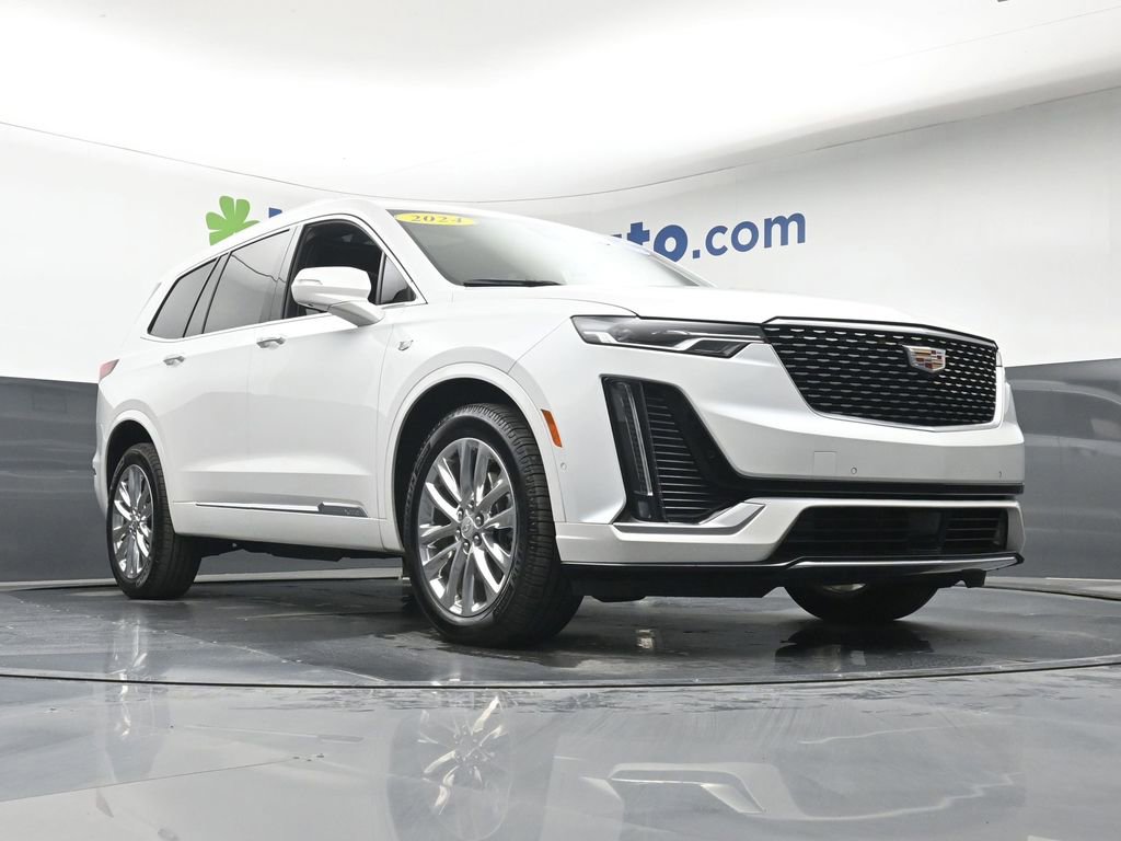 Used 2024 Cadillac XT6 Premium Luxury w/ Technology Package AWD/4WD image 29
