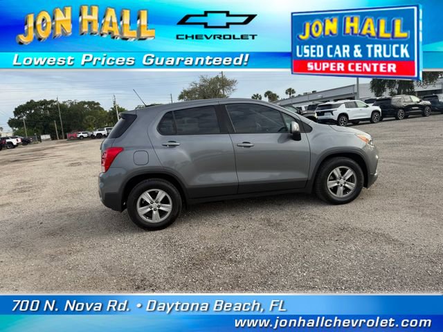 Used 2020 Chevrolet Trax LS w/ Tint and Cruise Package FWD image 14