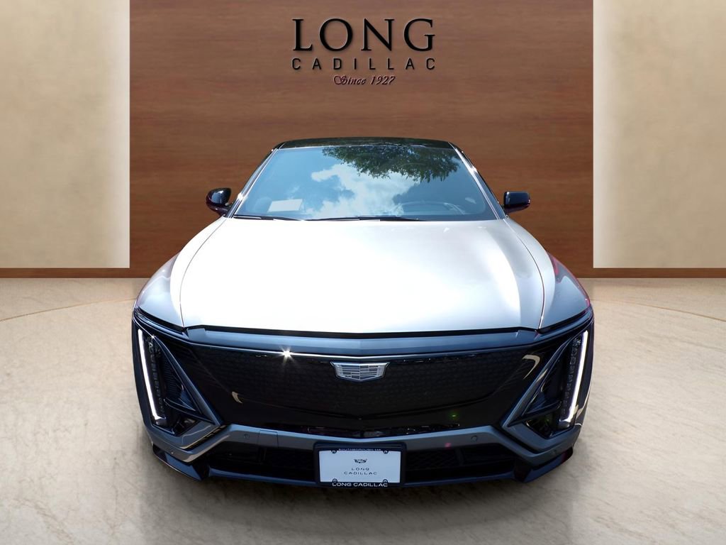 New 2026 Cadillac Lyriq V image 2