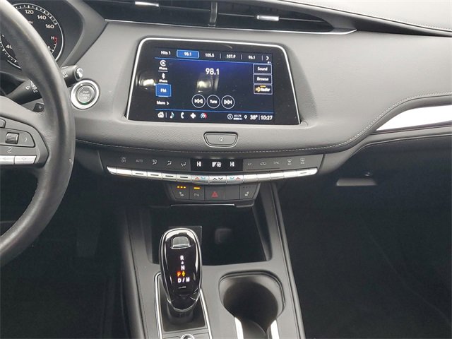 Certified 2022 Cadillac XT4 Luxury w/ Cold Weather Package image 29