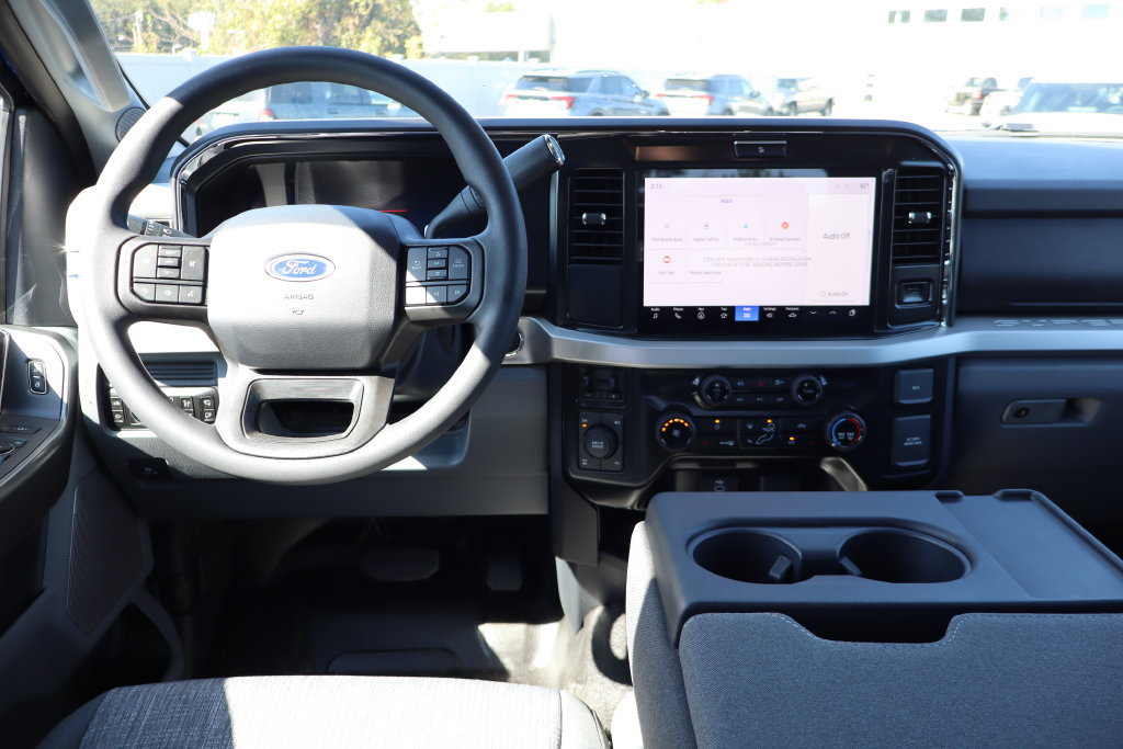 New 2026 Ford F250 XLT w/ XLT Premium Package AWD/4WD image 5