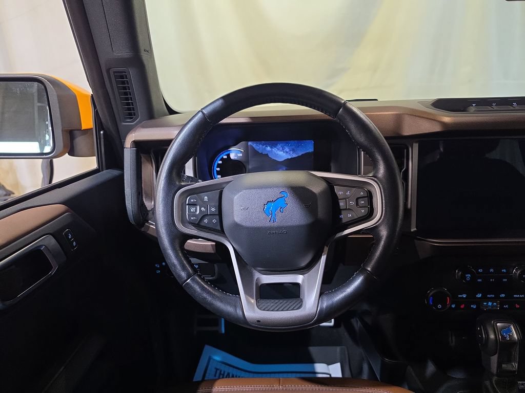 Used 2021 Ford Bronco Outer Banks w/ Sasquatch Package AWD/4WD image 11