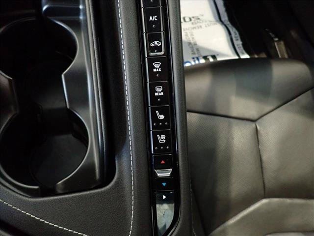 Used 2025 Chevrolet Corvette Stingray Preferred Conv w/ 2LT RWD image 16