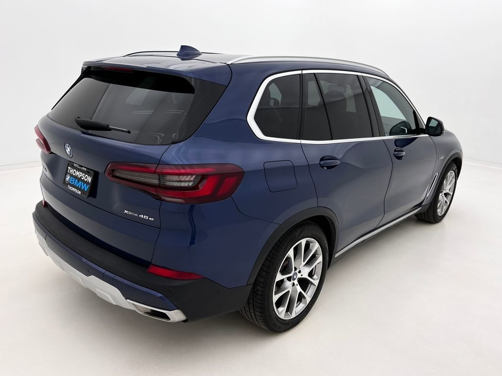 Used 2023 BMW X5 xDrive45e w/ Executive Package image 7
