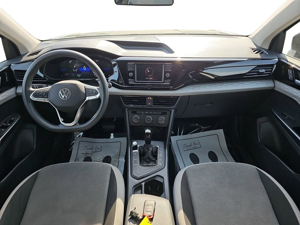 Used 2022 Volkswagen Taos S image 12