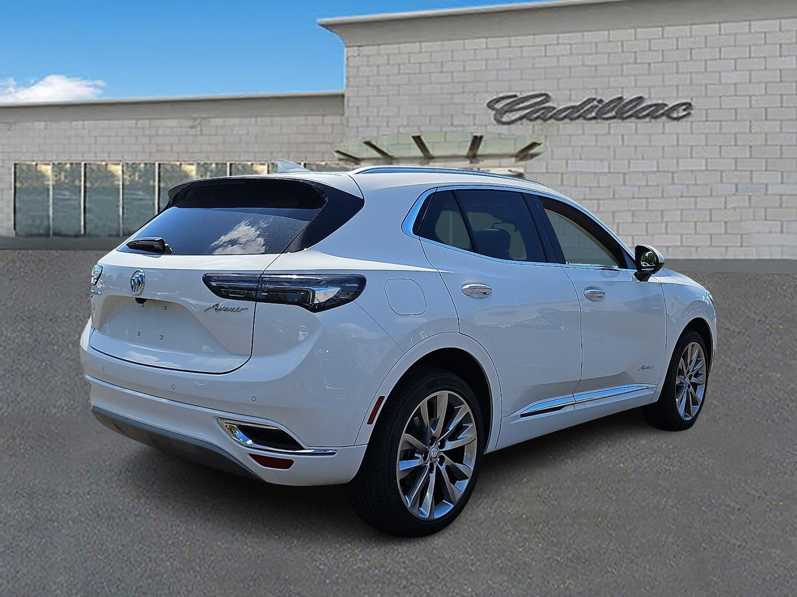 Used 2022 Buick Envision Avenir w/ Safety Package AWD/4WD image 4
