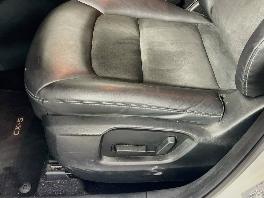 Used 2021 MAZDA CX-5 Touring AWD/4WD image 10