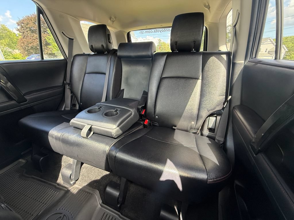 Used 2023 Toyota 4Runner TRD Off-Road Premium w/ Moonroof Package AWD/4WD image 15