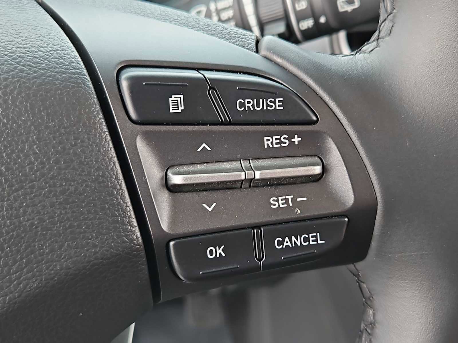 Certified 2021 Hyundai Kona SEL w/ Cargo Package image 24