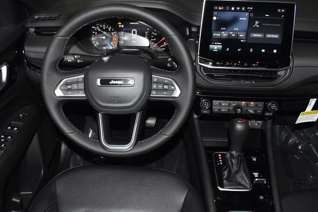 New 2026 Jeep Compass Limited image 12