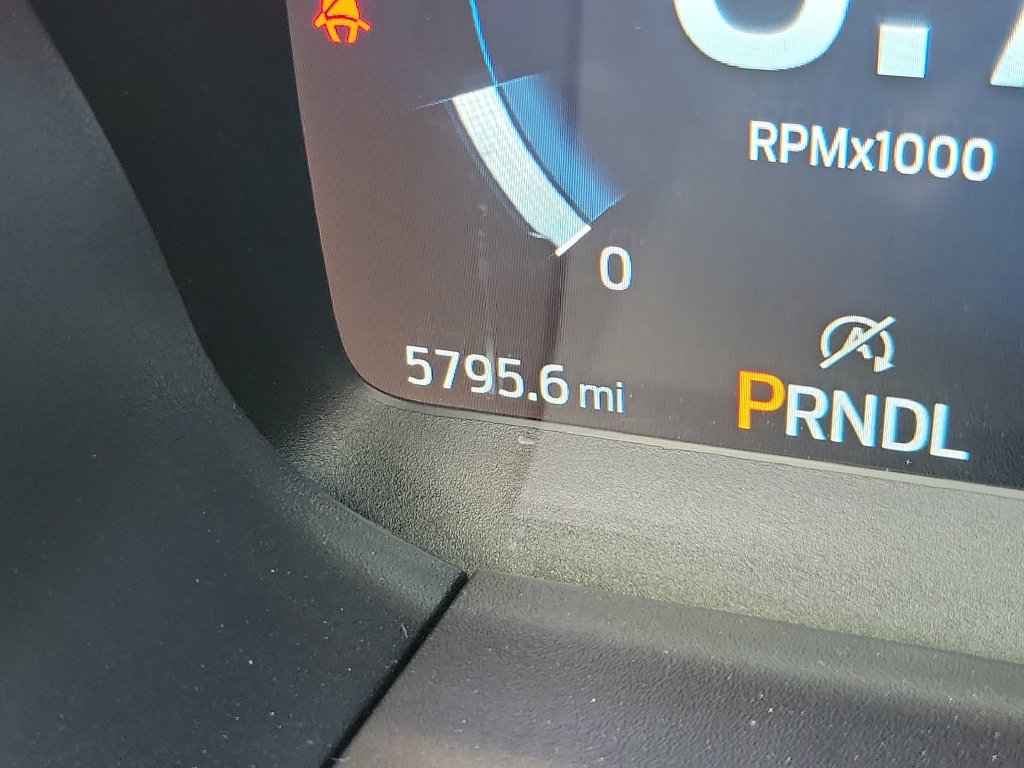 Used 2026 Ford Explorer Active RWD image 21