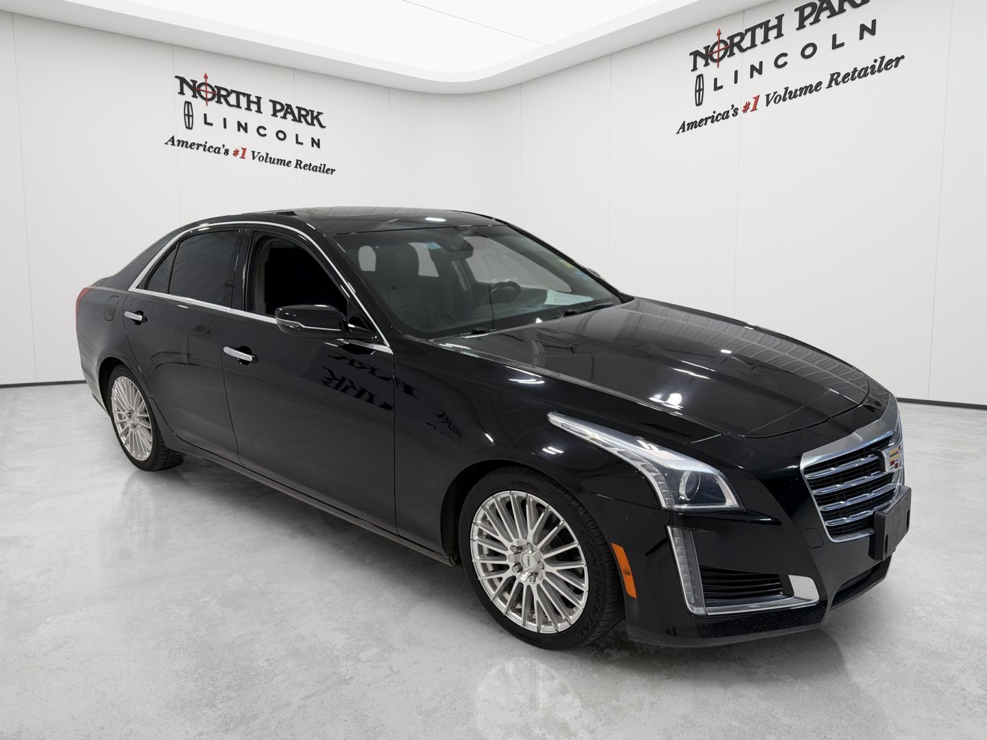 Used 2019 Cadillac CTS Luxury RWD image 7