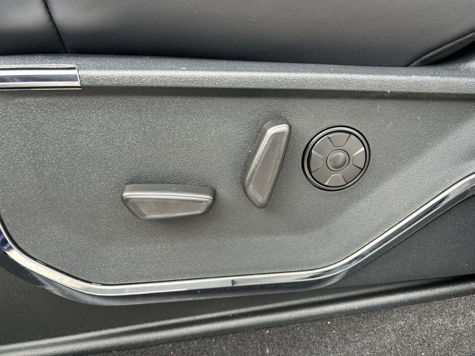 New 2026 Ford F450 Platinum AWD/4WD image 14