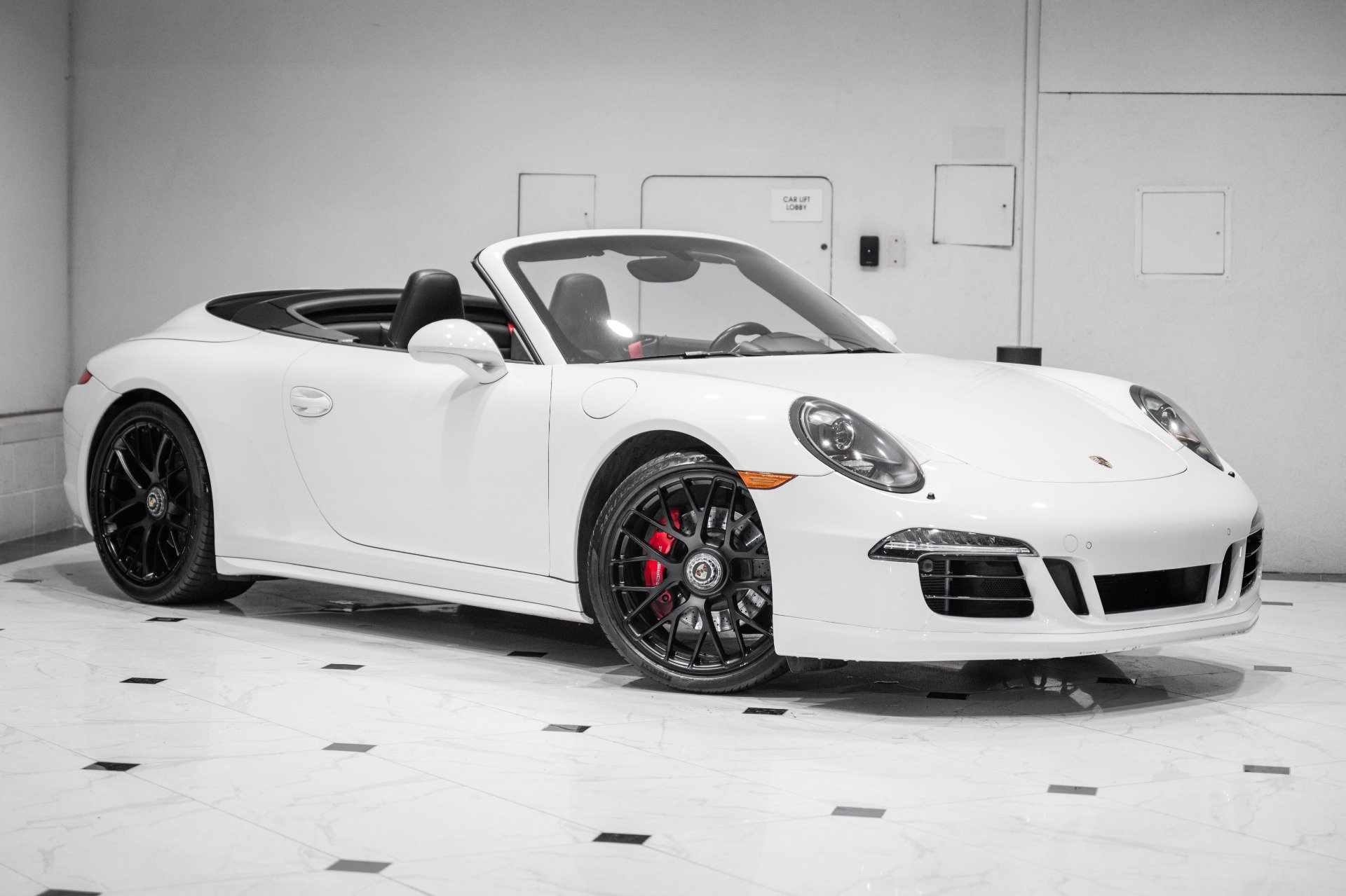 Used 2016 Porsche 911 Carrera GTS image 1